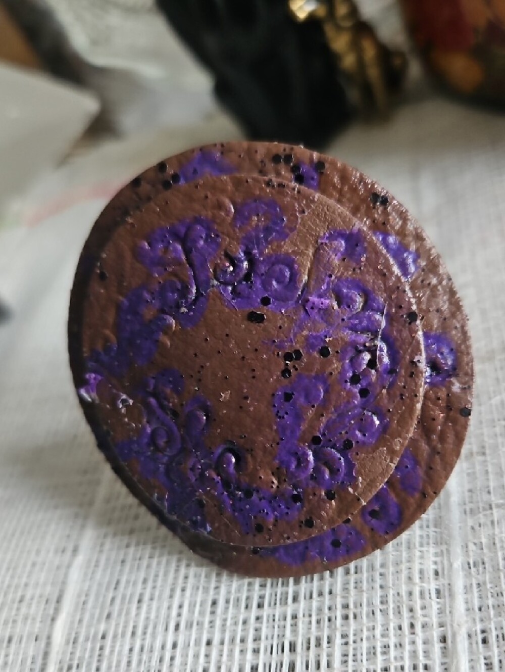 Handmade Tooled&Painted Genuine Leather Round Pet Collar Button Accent NEW - Picture 3 of 9